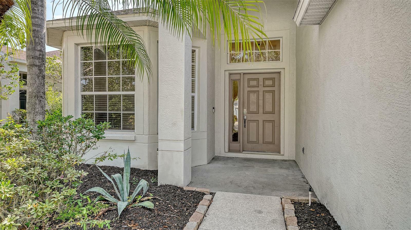 Property Photo: 6213 Willet Court FL 34202
