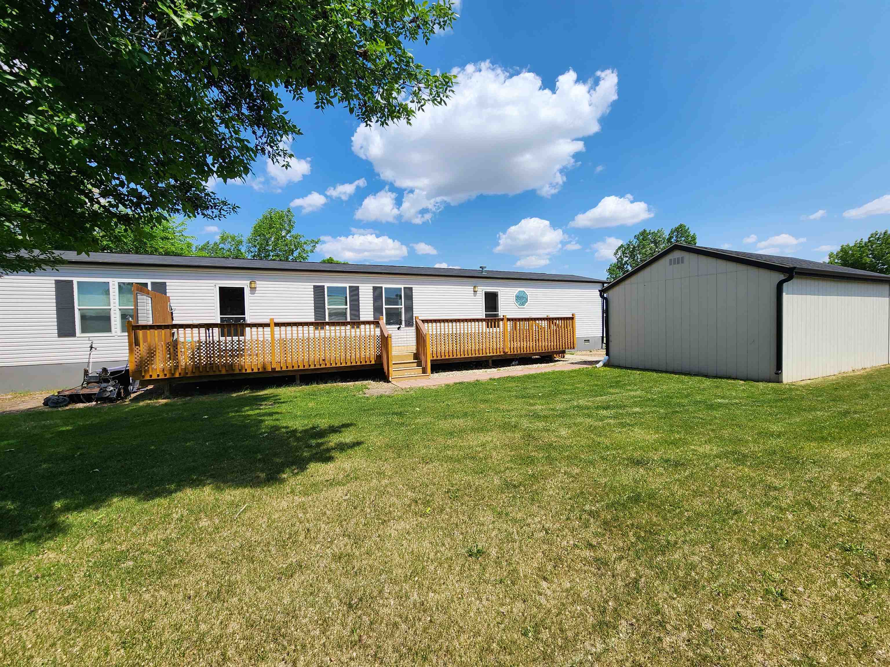 Property Photo:  800 31st Ave SE Lot 506  ND 58701 