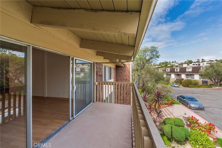 Property Photo:  6542 Ocean Crest Drive B312  CA 90275 