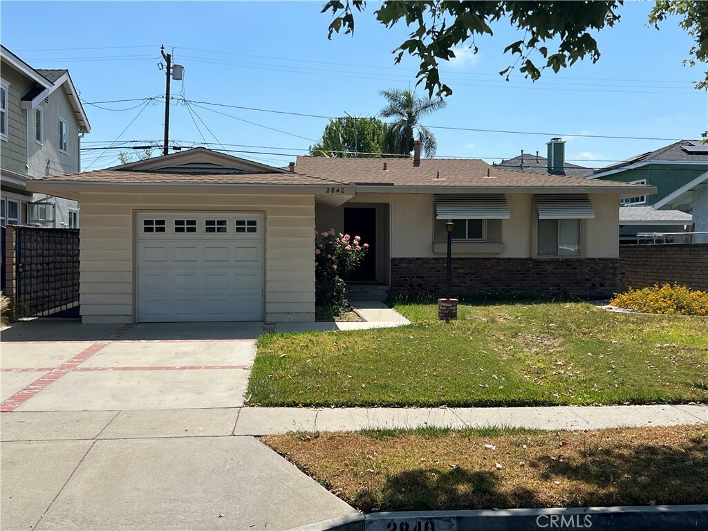Property Photo: 2840 Iroquois Avenue CA 90815