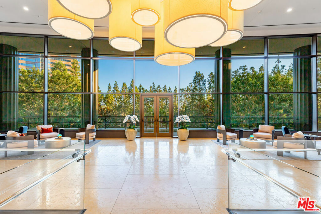Property Photo: 1 W Century Drive 23B CA 90067