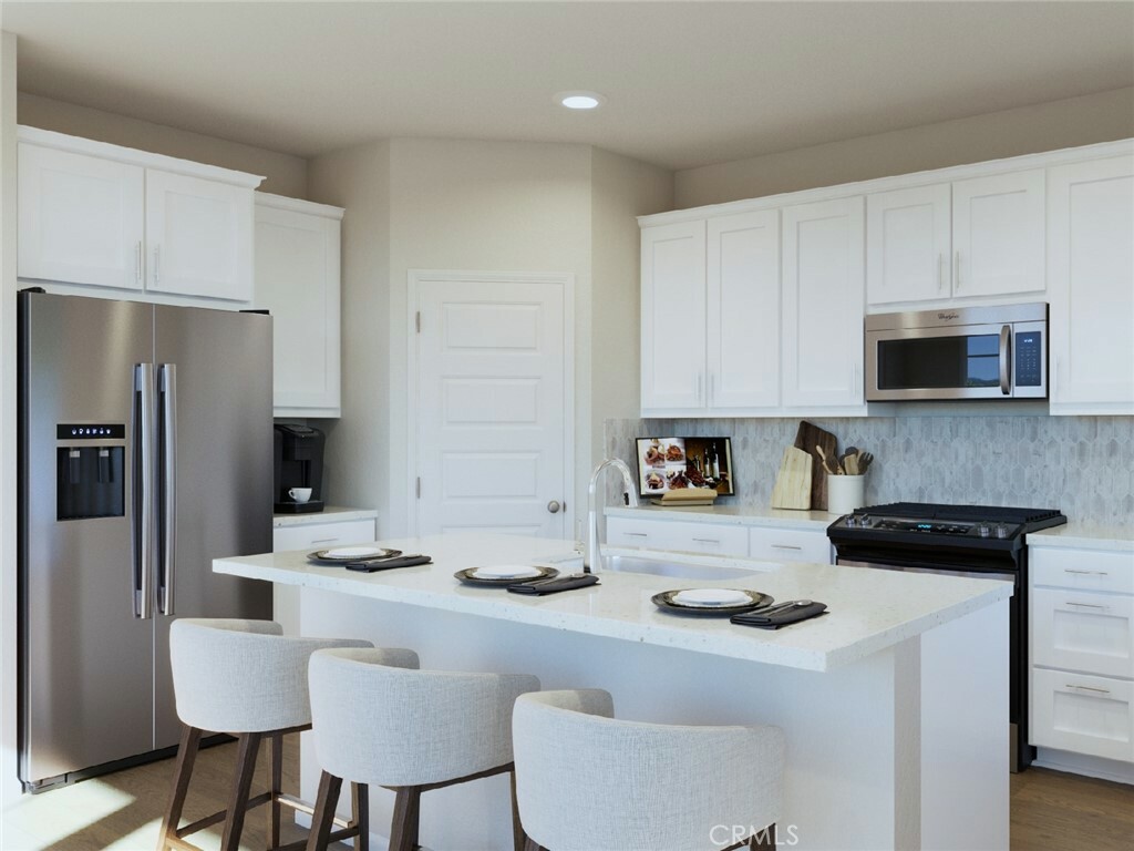 Property Photo: 28036 Oakdale Drive CA 92591