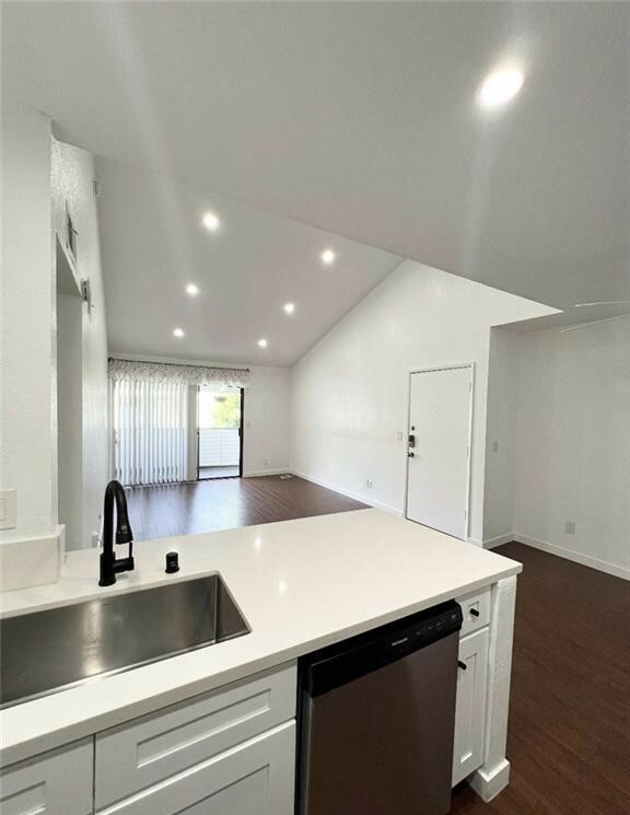 Property Photo: 8801 Independence Ave. 25 CA 91304
