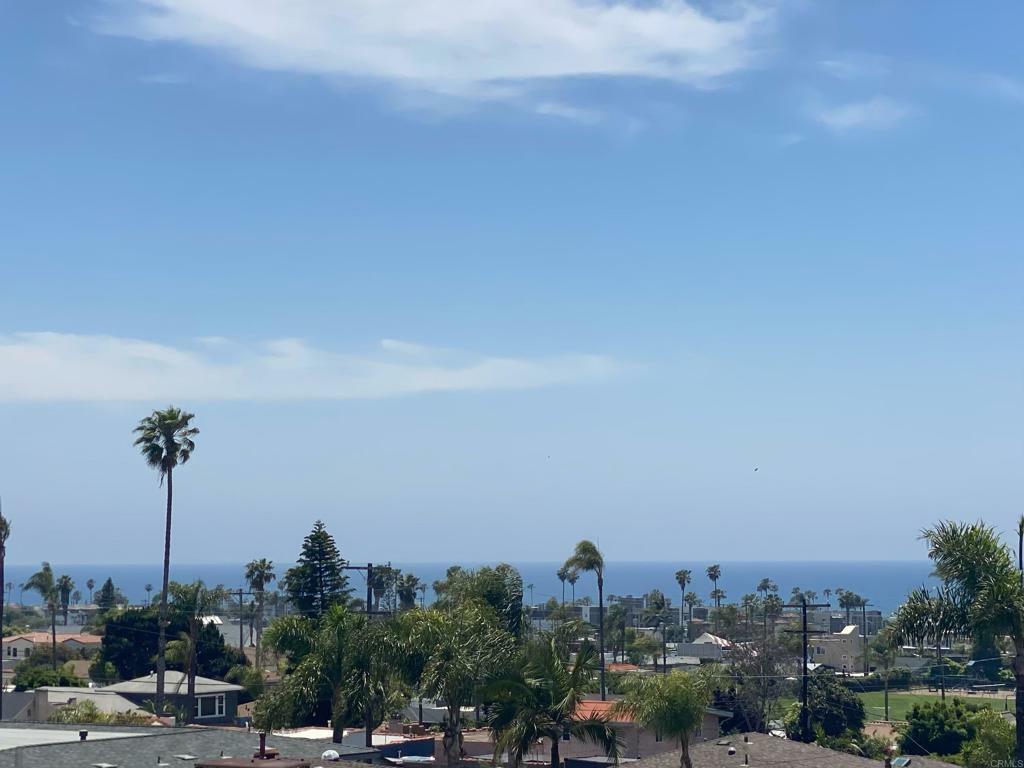 Property Photo: 644 Grant Street CA 92054