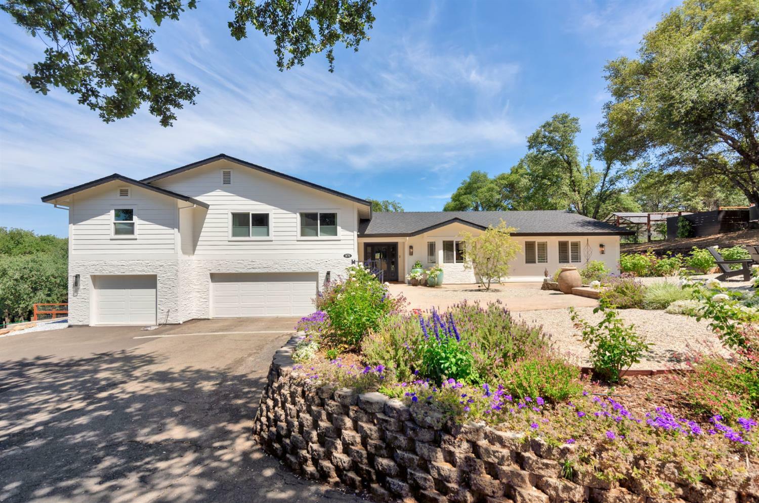 Property Photo: 1870 Deer Valley Road CA 95672