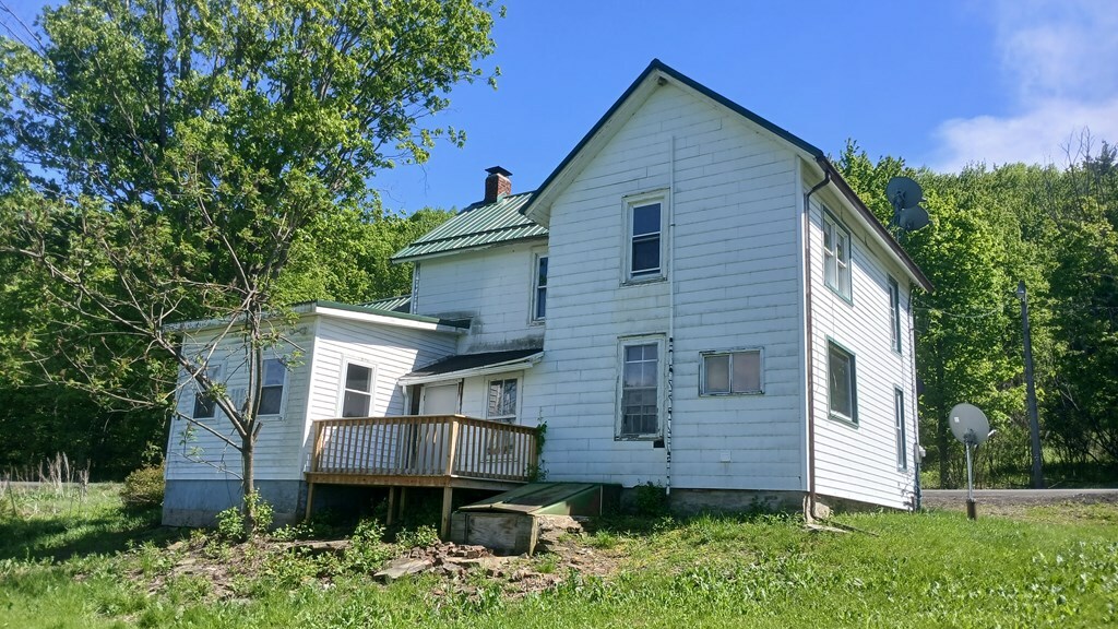Property Photo: 2323 Cotton Hollow Road PA 18810