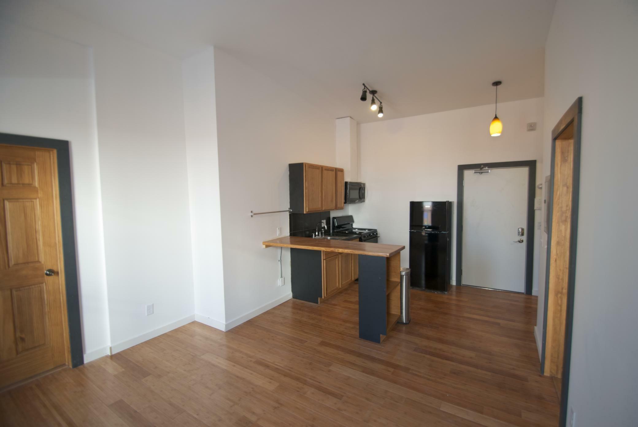 Property Photo: 25 E 26th Street 2 MN 55404