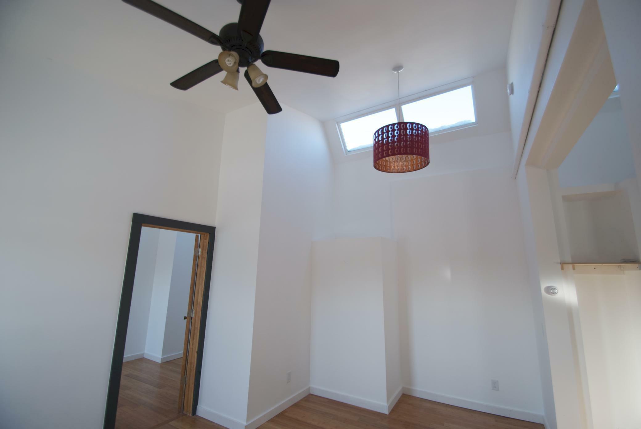 Property Photo: 25 E 26th Street 3 MN 55404