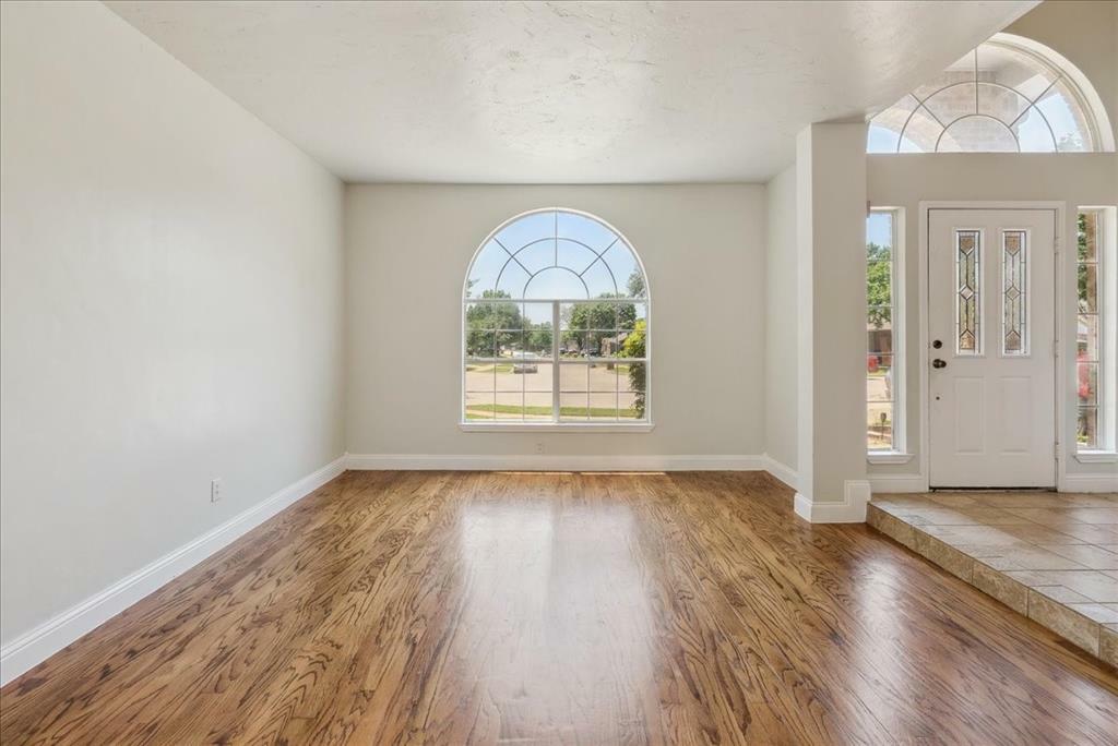 Property Photo: 2304 Stoney Brook Lane TX 75028