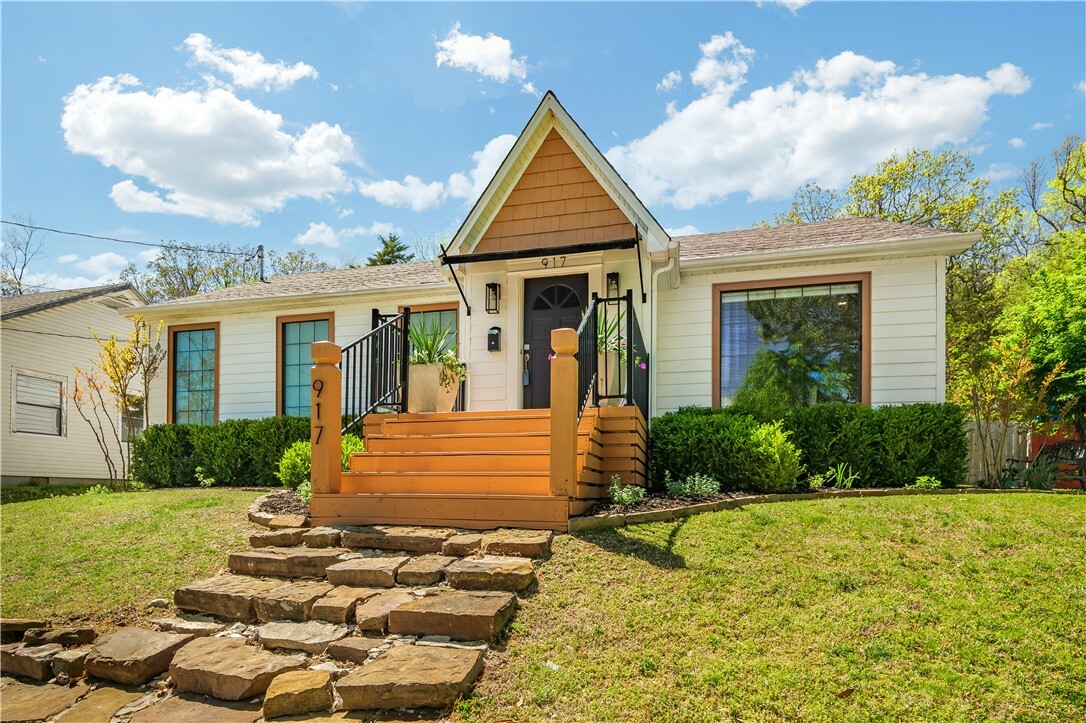Property Photo:  917 Rush Drive  AR 72701 