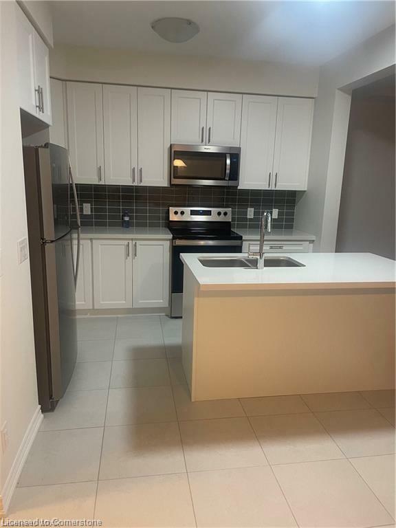 Photo de la propriété: 27 Roywood Street ON N2R 0S5