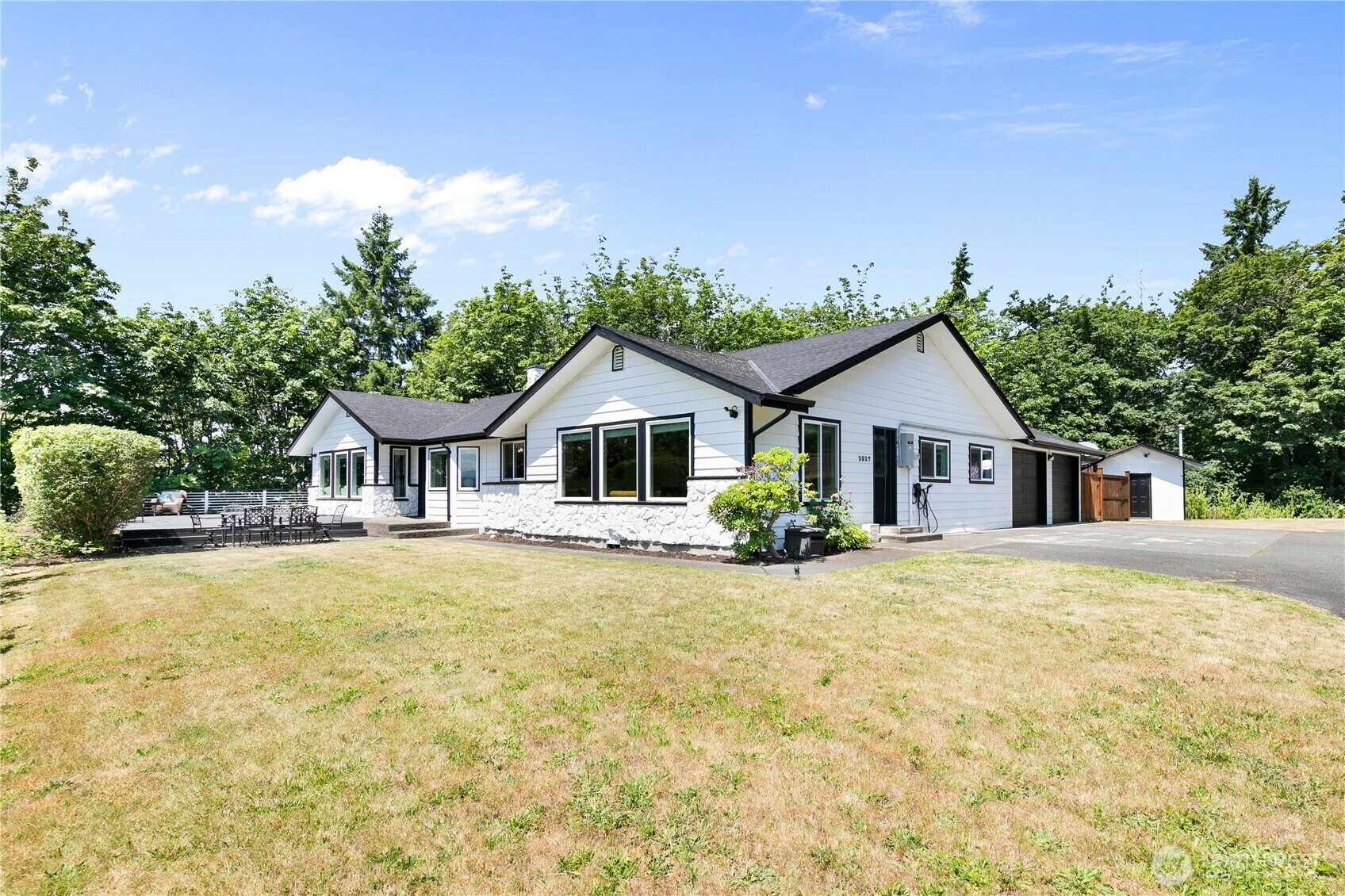 Property Photo: 3827 90th Avenue E WA 98371