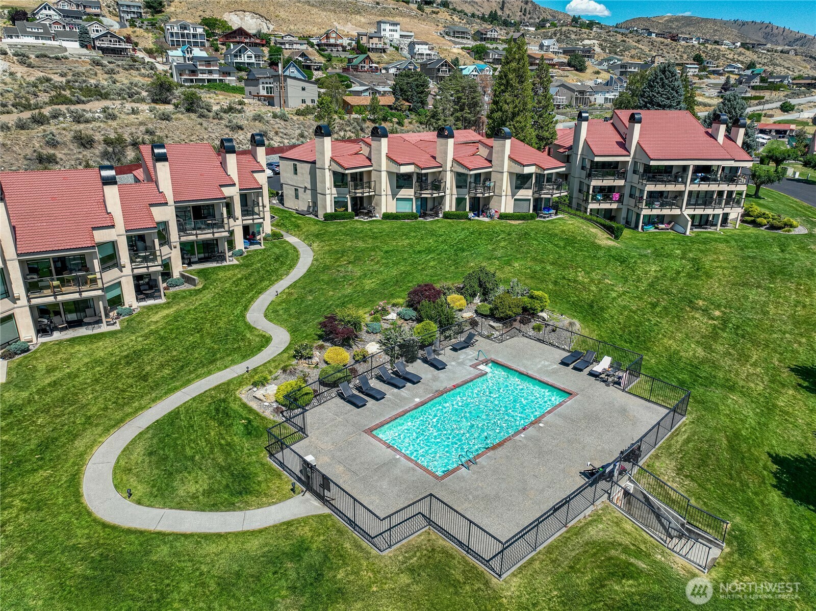 Property Photo: 100 Lake Chelan Shores Dr. Bldg 16 7&8 WA 98816