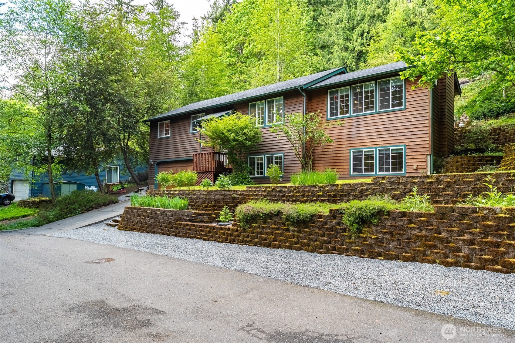 Property Photo: 4 Alder Court WA 98229