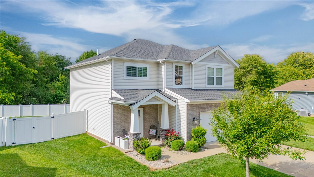 Property Photo: 415 Vining Court KY 42104
