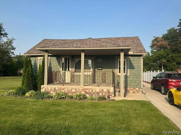 5960 Whitefield Street  Dearborn Heights MI 48127 photo