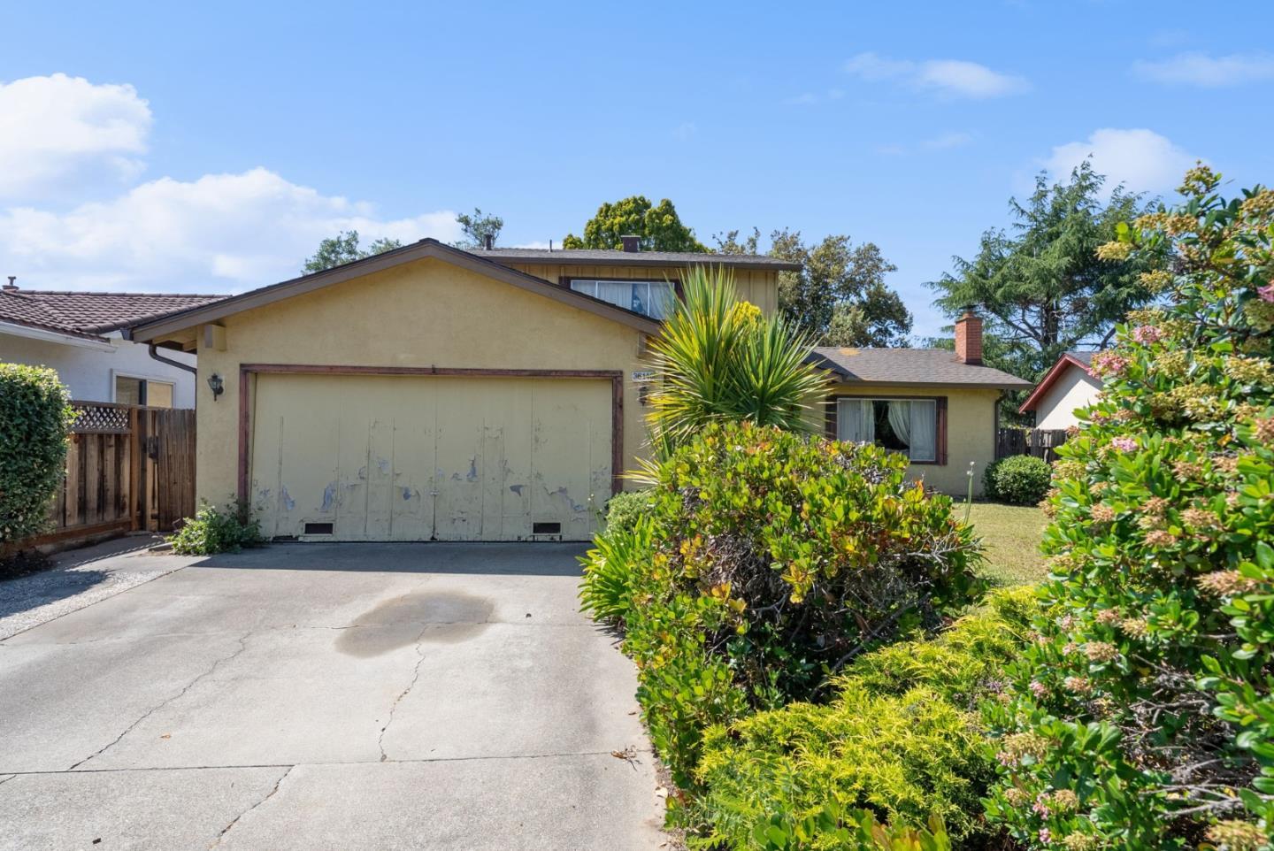 Property Photo:  36146 Indian Wells Drive  CA 94560 