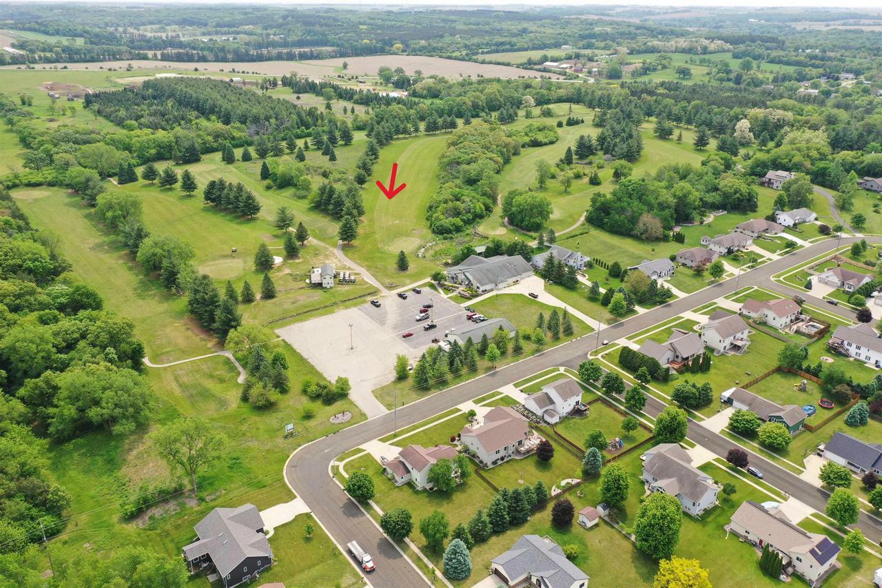Property Photo: 1004 Links Drive WI 53955