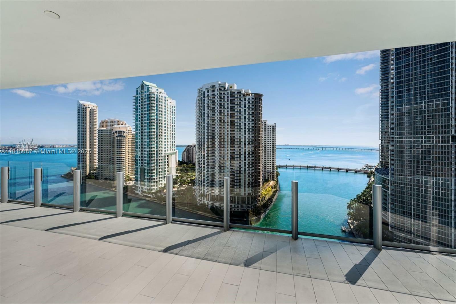 300 Biscayne Blvd Way 2002  Miami FL 33131 photo