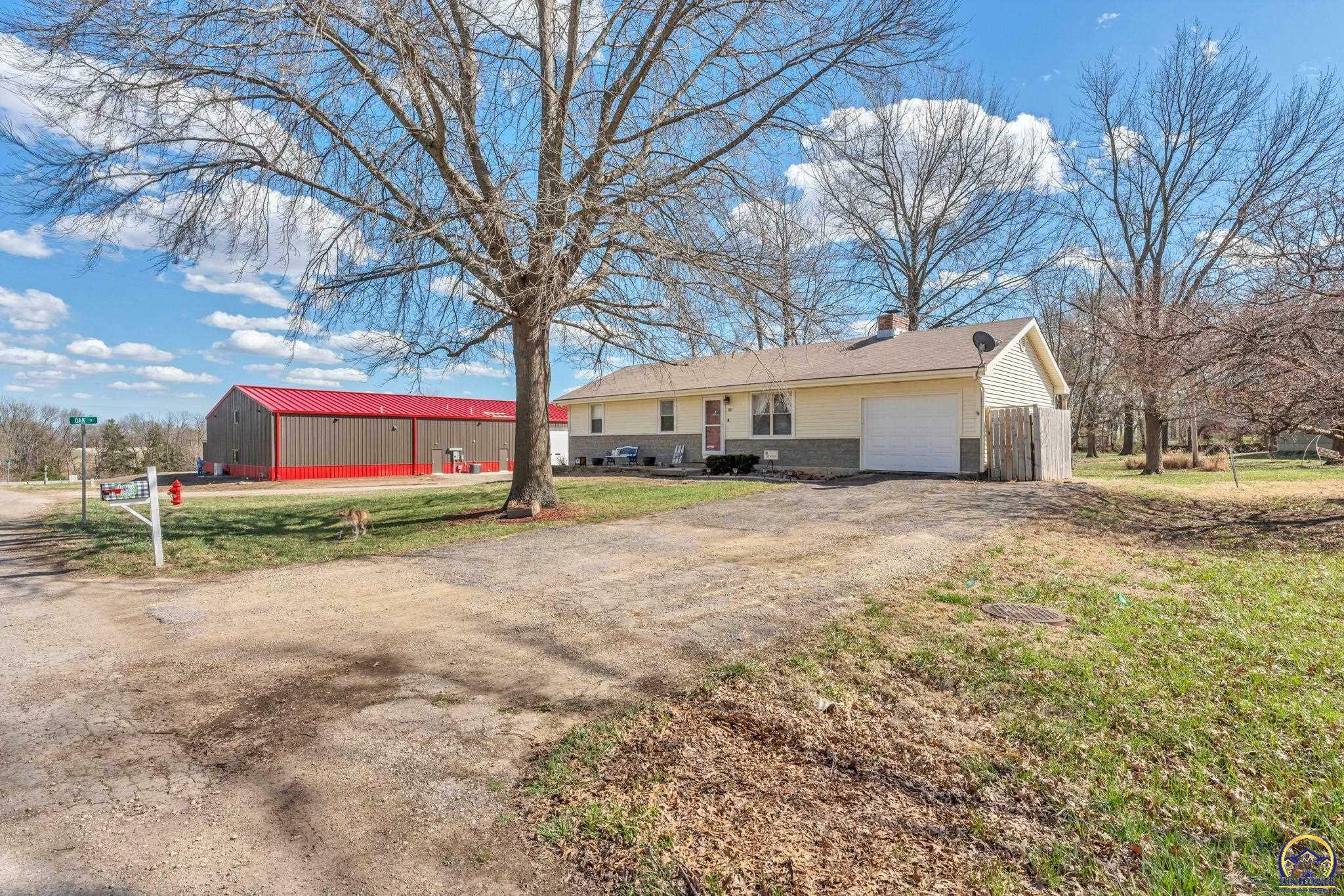 Property Photo: 201 W 9th St KS 66524