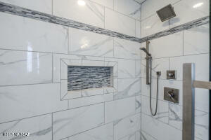 Property Photo: 5140 N Via Condesa AZ 85718