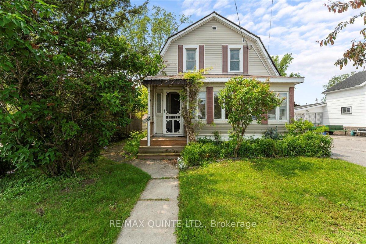 Property Photo: 19 Broad Street ON K0K 2T0