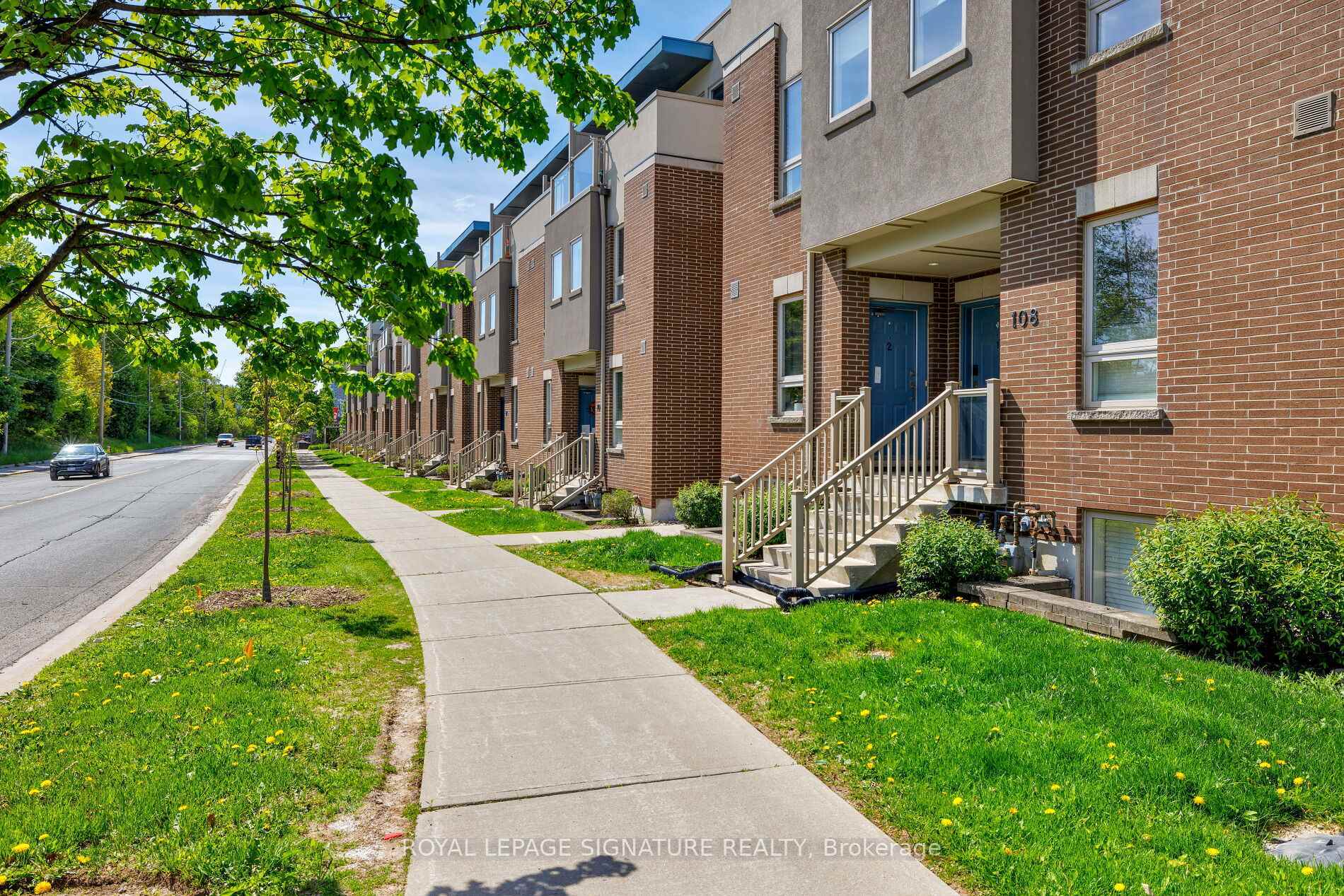 Property Photo: 110 Caledonia Park Road 1 ON M6H 0B2