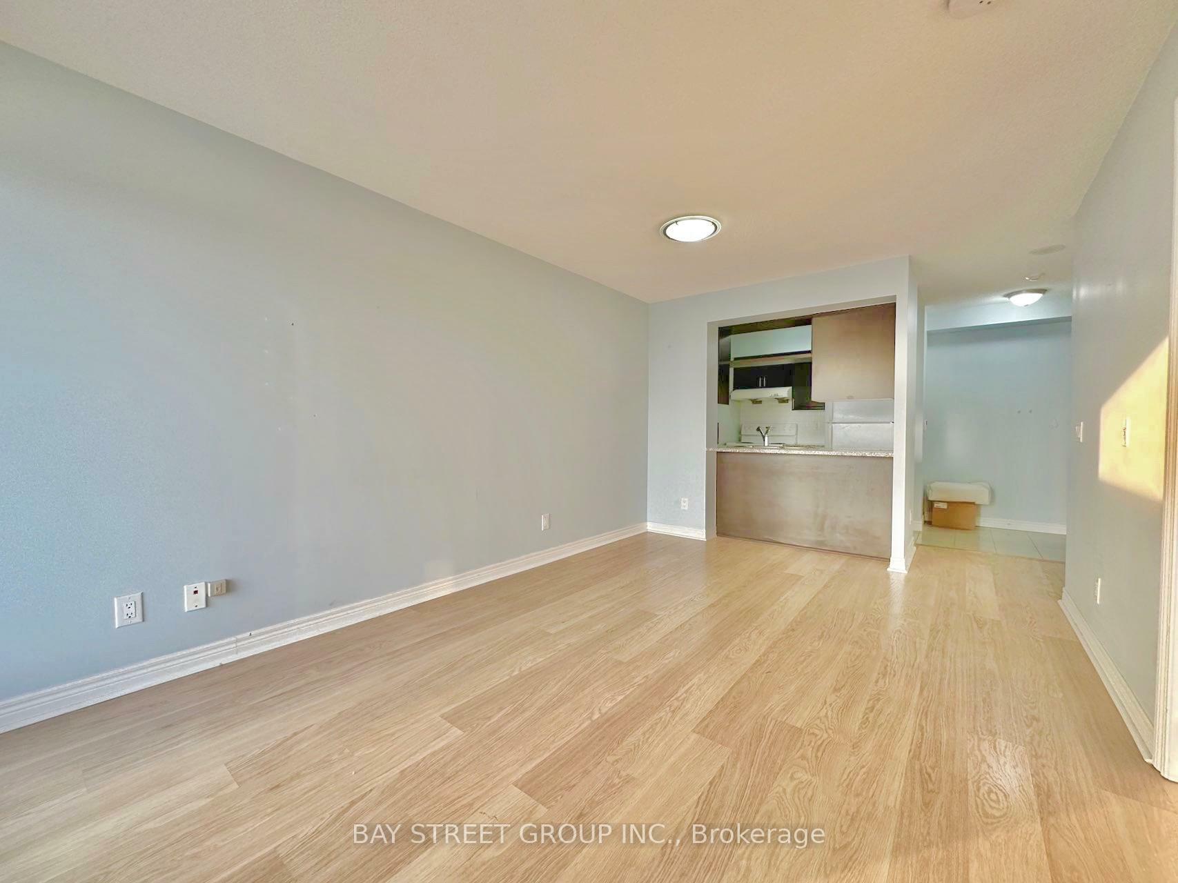 Property Photo: 60 Town Centre Court 2610 ON M1P 0B1