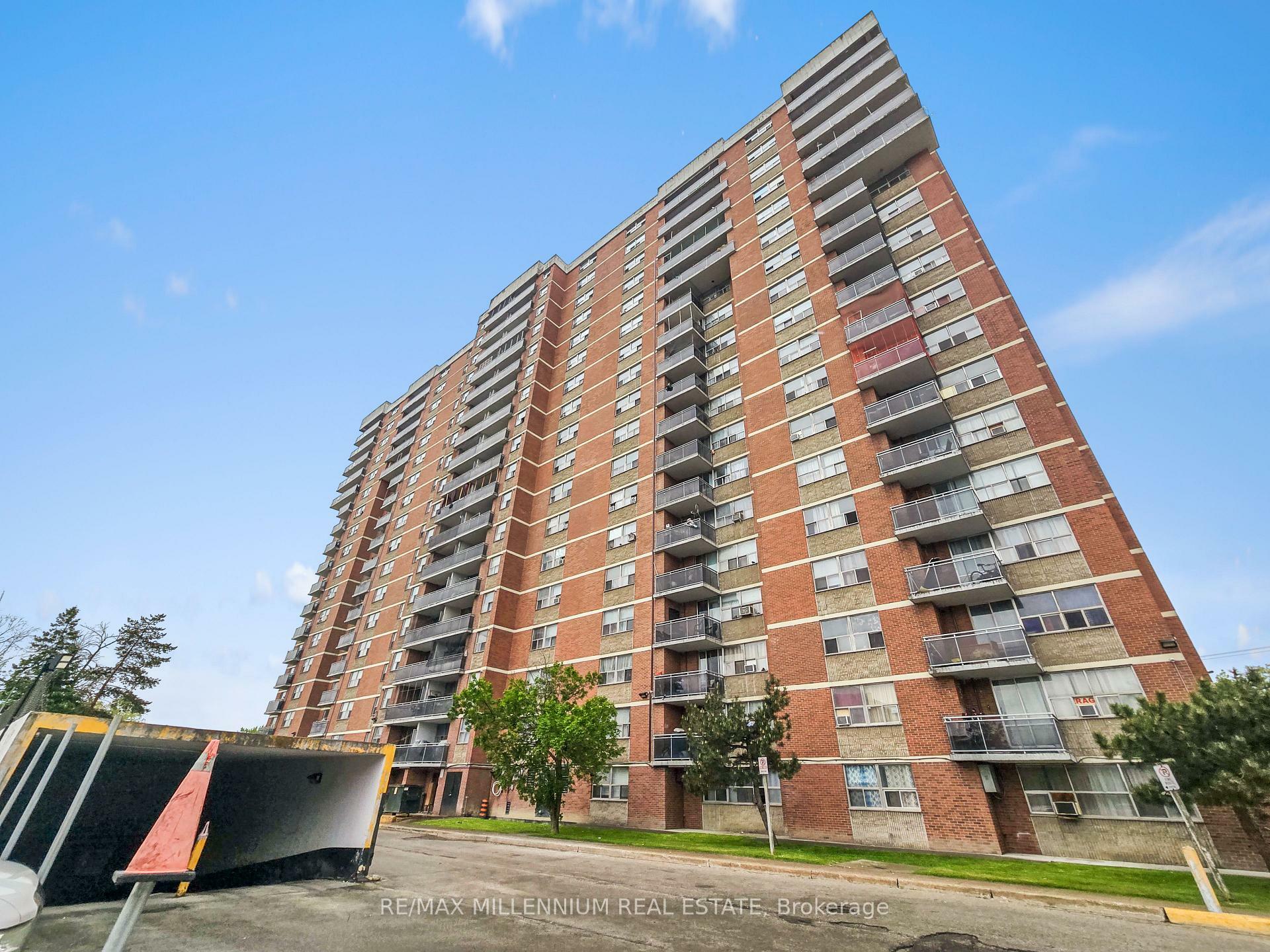 Property Photo: 2645 Kipling Avenue 1807 ON M9V 3S6