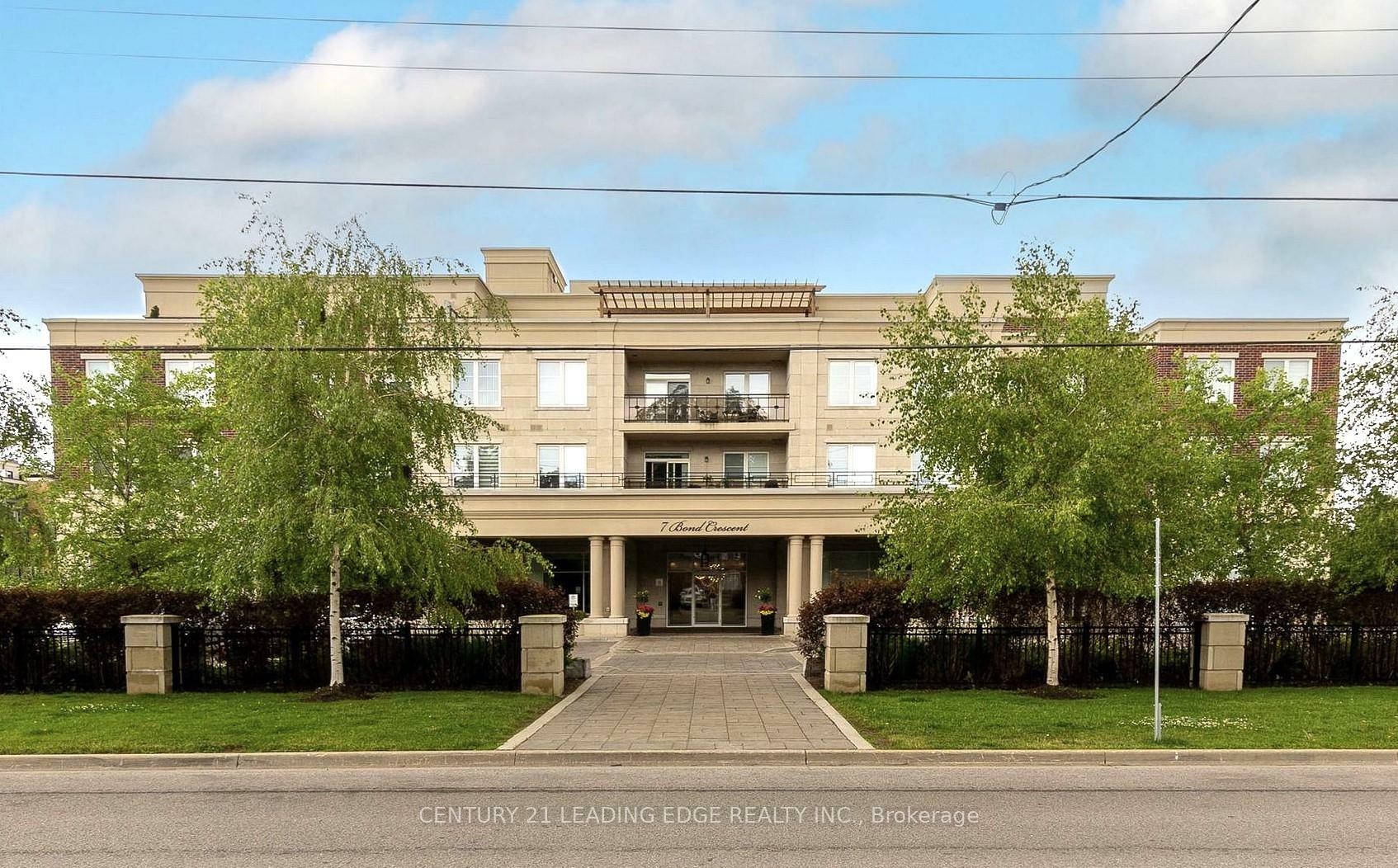 7 Bond Crescent 325  Richmond Hill ON L4E 1E6 photo