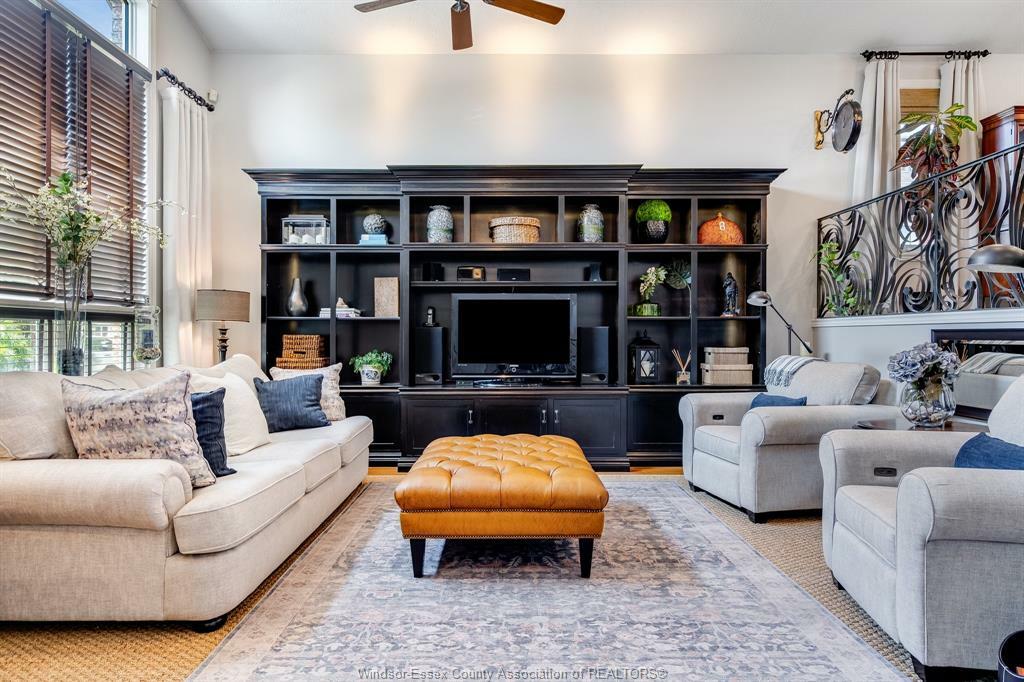 Property Photo: 171 Sturgeon Meadows ON N8H 5M7