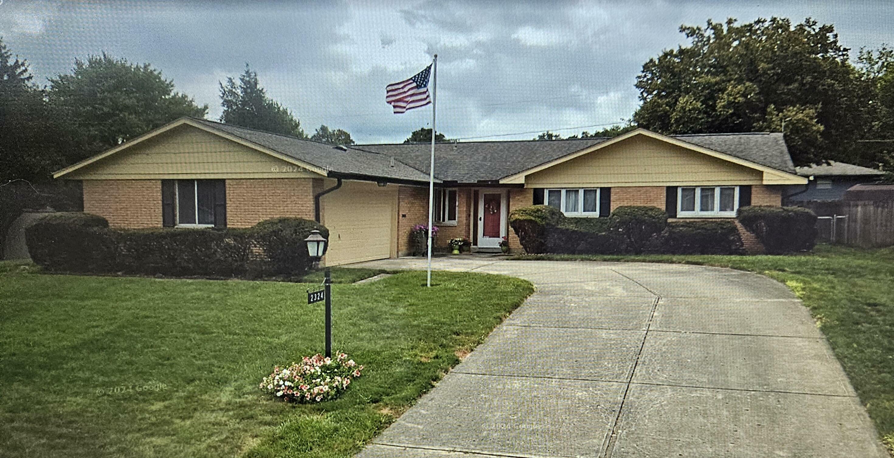 Property Photo: 2324 Fairhill Lane OH 45440