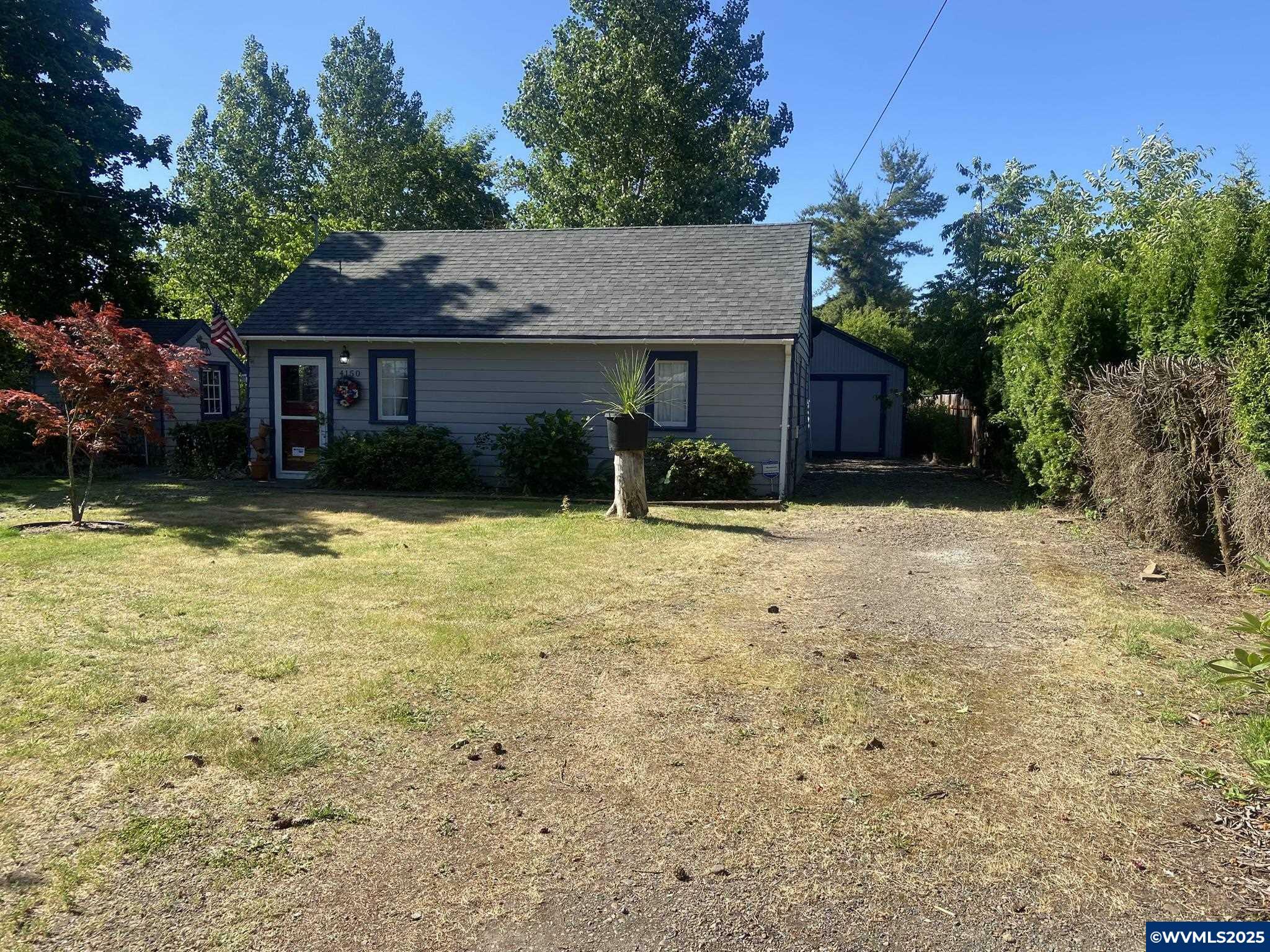 Property Photo: 4150 Beck Av SE OR 97317