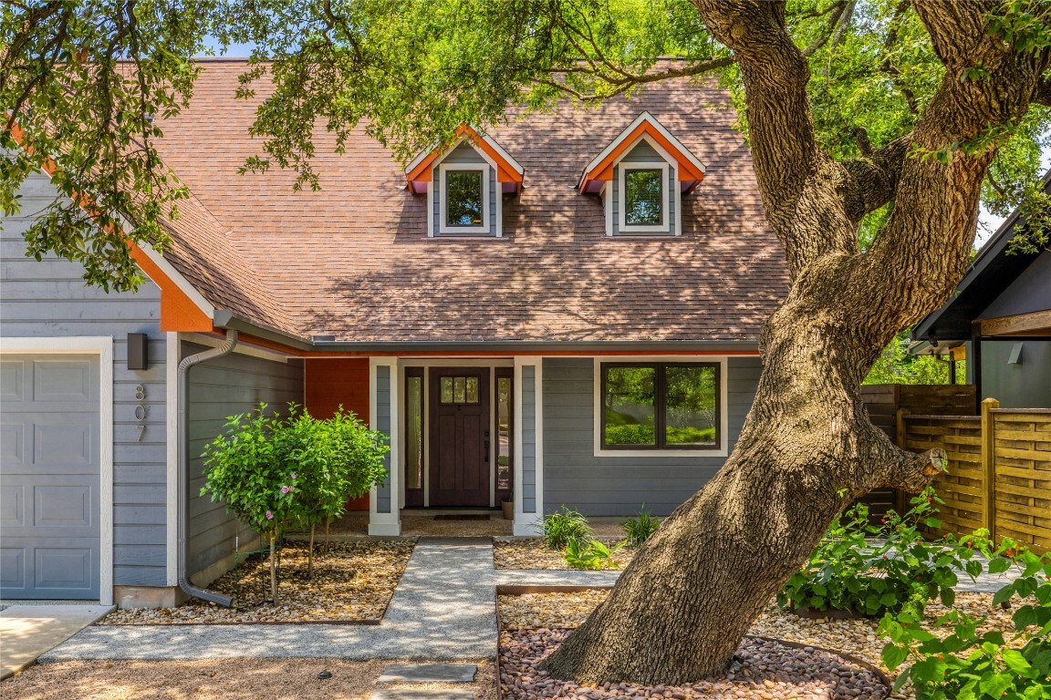 Property Photo: 807 Ethel Street TX 78704