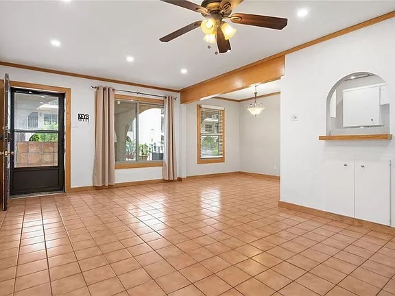 Property Photo: 505 W 7th Street 120 TX 78701