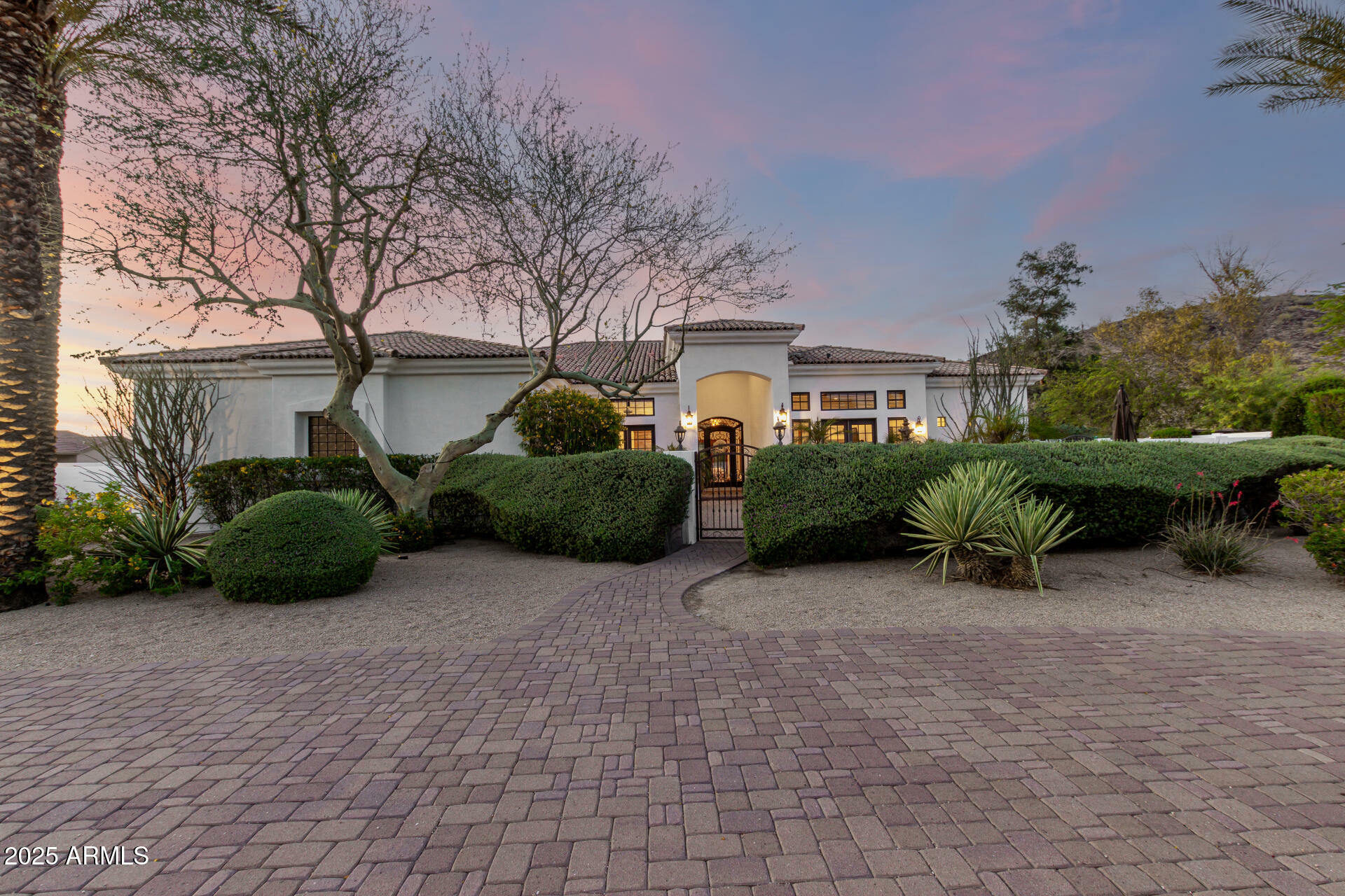 6308 W Parkside Lane  Glendale AZ 85310 photo