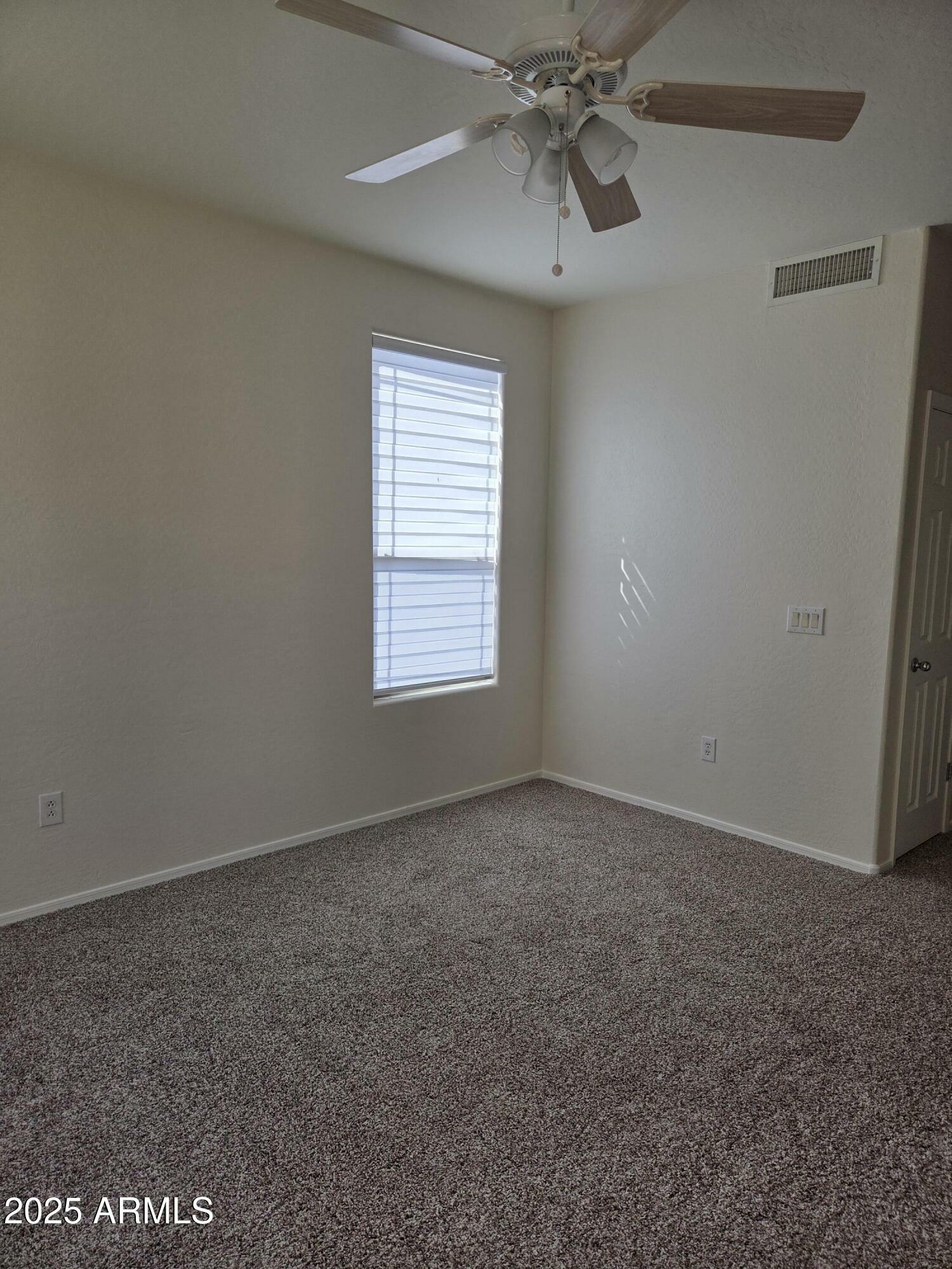 Property Photo: 42424 N Gavilan Peak Parkway 9104 AZ 85086