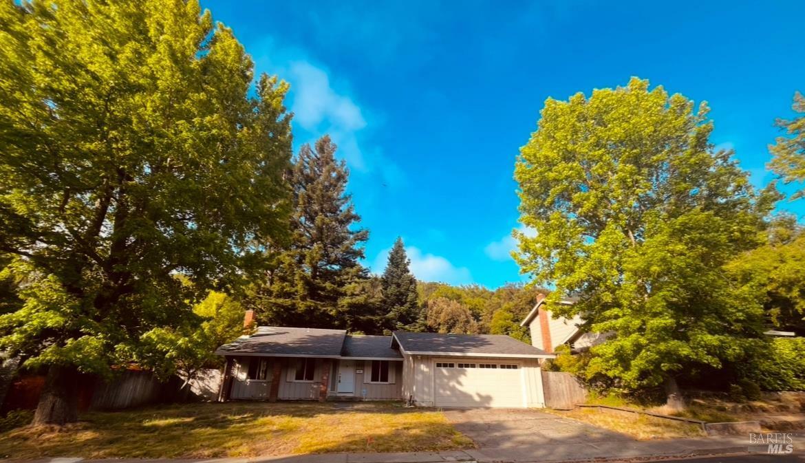 Property Photo: 31 Mount Tallac Court CA 94903