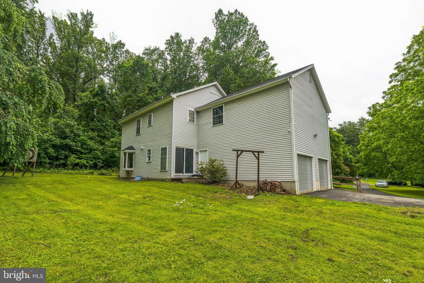 Property Photo: 17 Oaklawn Drive PA 19365