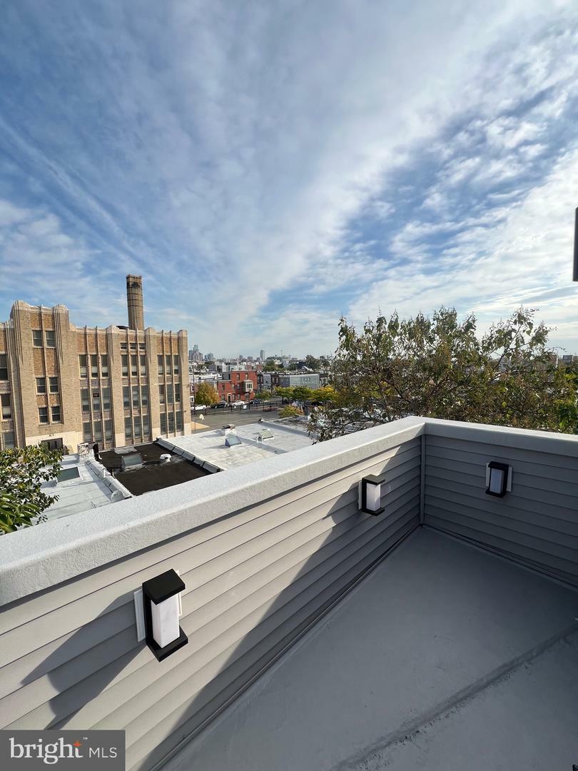 Property Photo: 2127 Sigel Street PA 19145