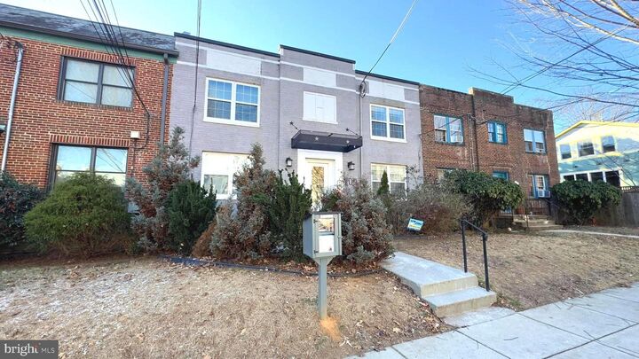 709 Jackson Street NE 1  Washington DC 20017 photo