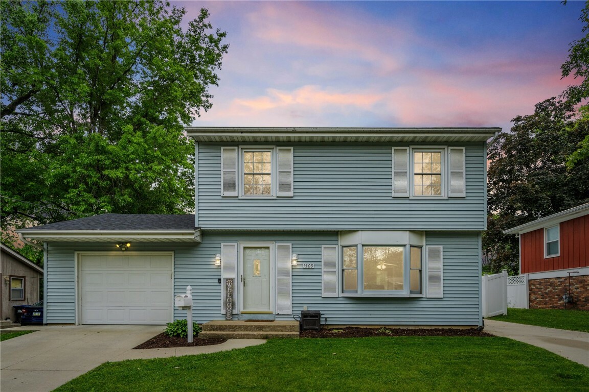 1509 Brookwood Drive  Iowa City IA 52240 photo