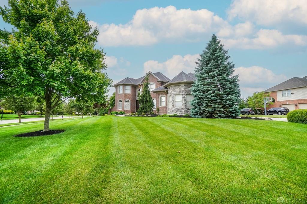 Property Photo: 4625 Guildford Drive OH 45069