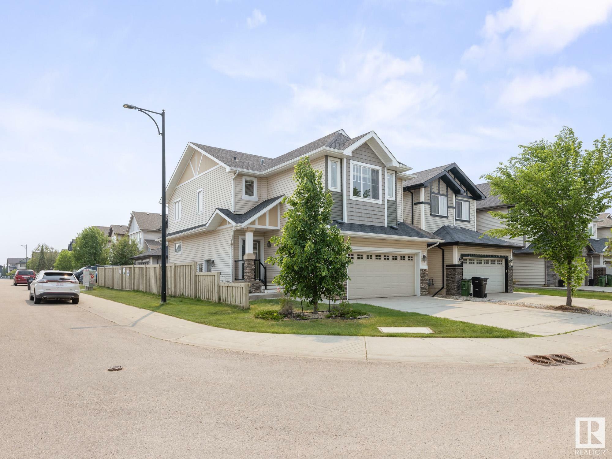 Property Photo: 606 Allard Boulevard SW AB T6W 0W8