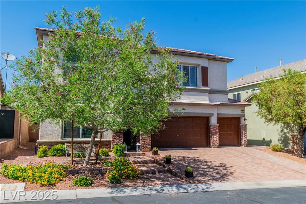 Property Photo: 10420 Loma Portal Avenue NV 89166