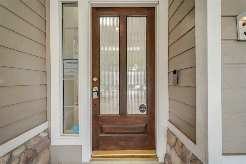 Property Photo: 3935 Waverly Bend Bend TX 77450