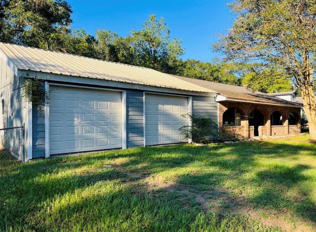 Property Photo: 142 County Road 322 TX 77327