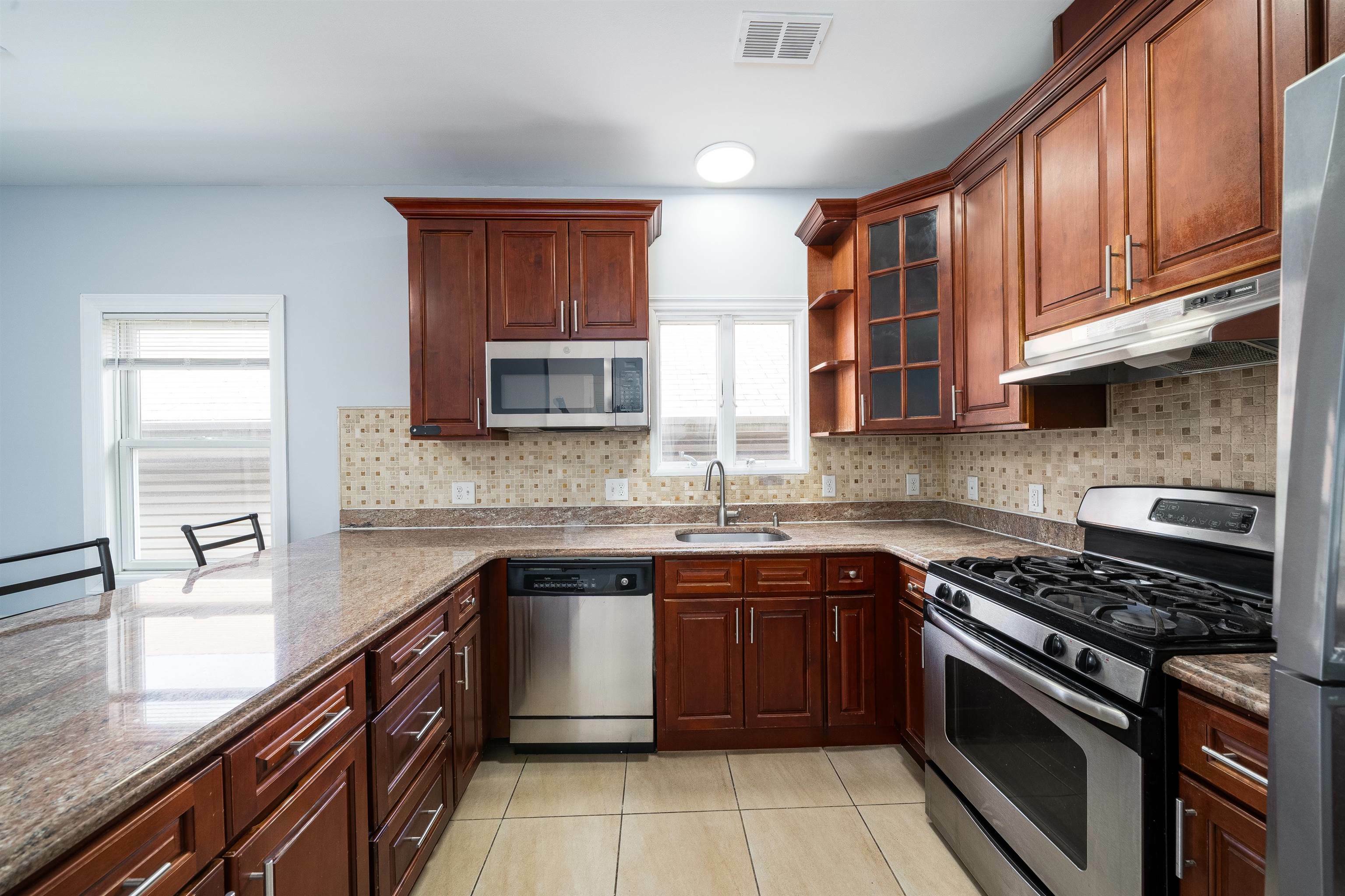 Property Photo: 187 Zabriskie Ave NJ 07307