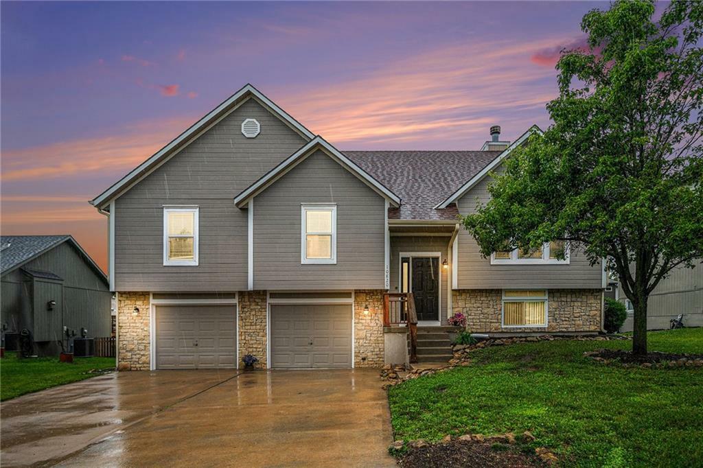 Property Photo:  10820 N Donnelly Court  MO 64157 