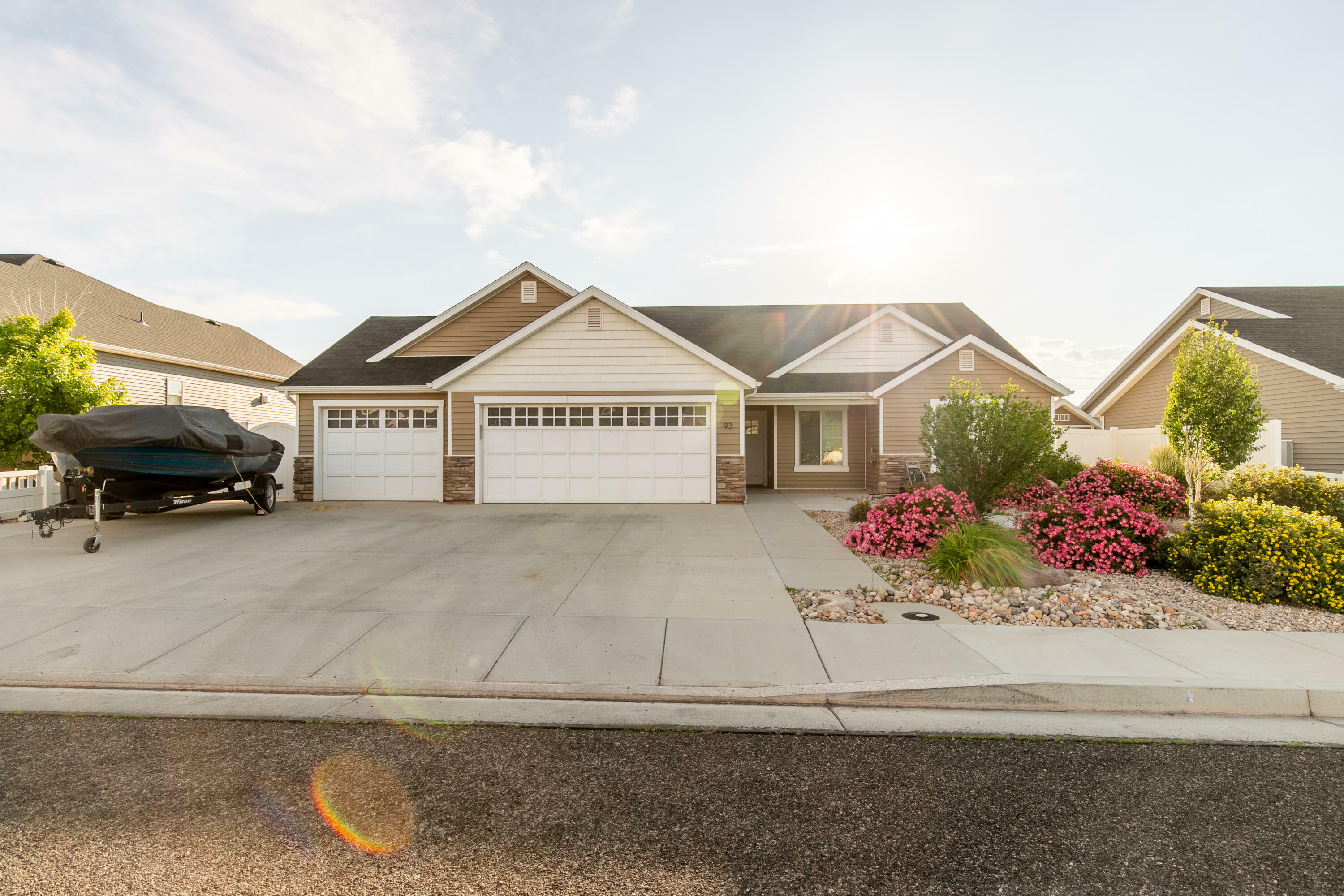93 N Windsor Rd  Cedar City UT 84720 photo